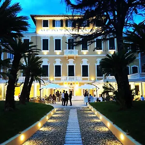 **** Hotel Mediterraneo Emotional & Italien