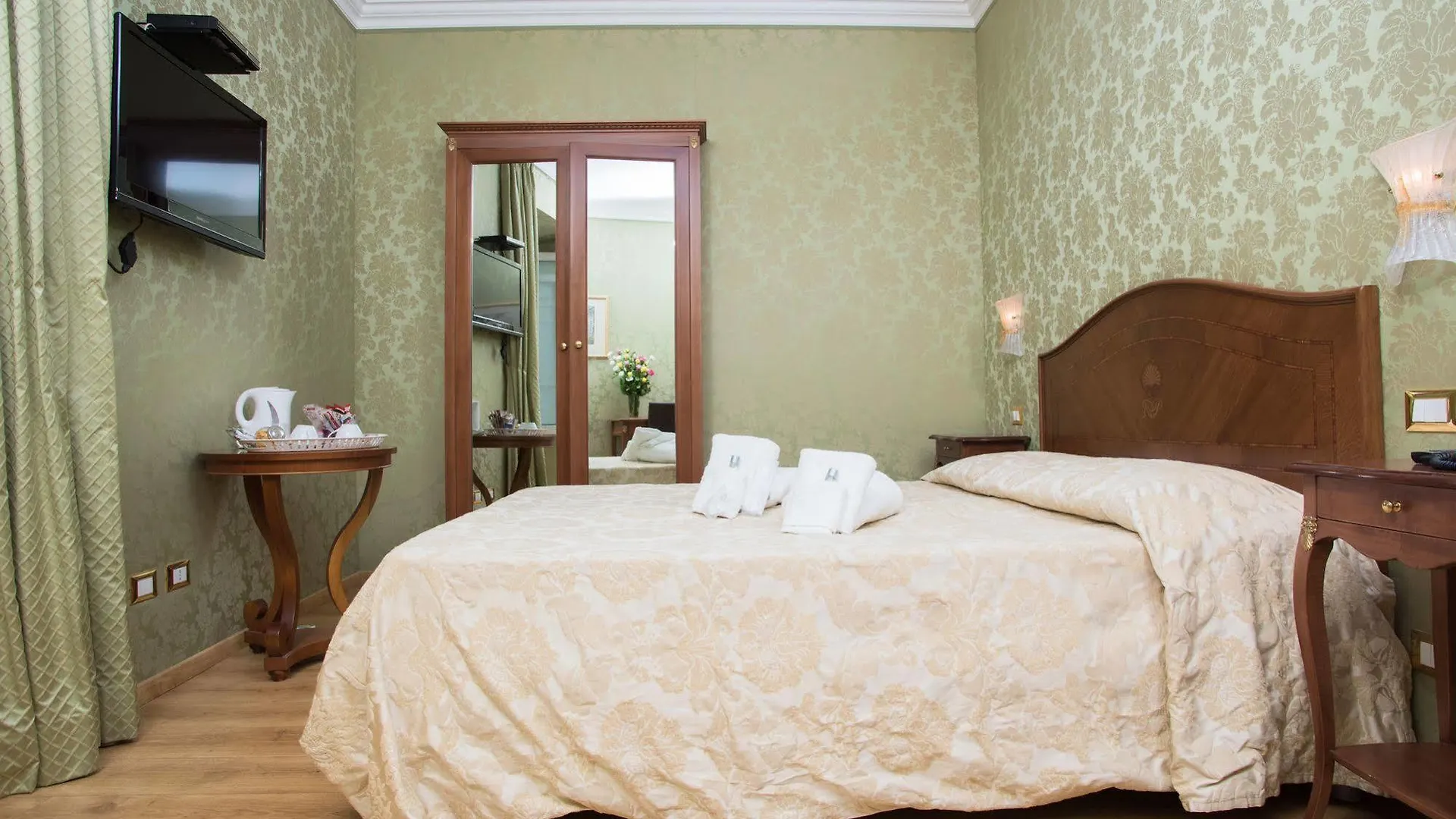 Bed & Breakfast Rome Kings Suite
